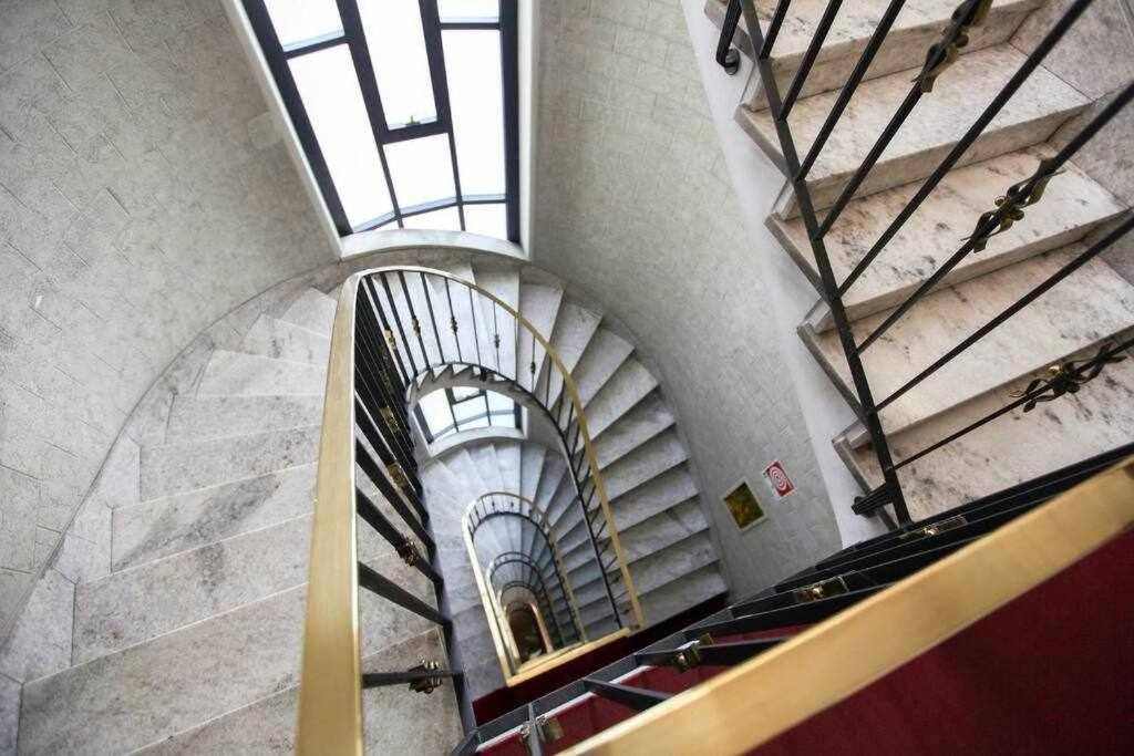 Sanpietro Allorto 22 Duomo Suite Dom12 Μιλάνο Εξωτερικό φωτογραφία